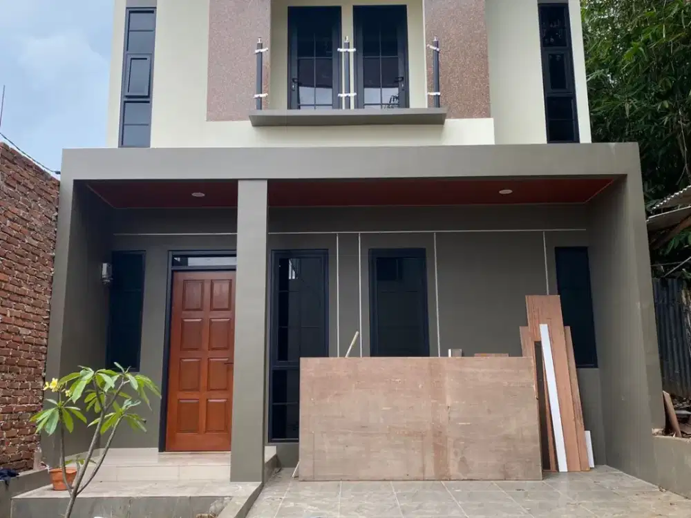 Rumah Baru Strategis Dekat Jalan Raya Bebas Banjir  Free Kitchenset Harga Termurah