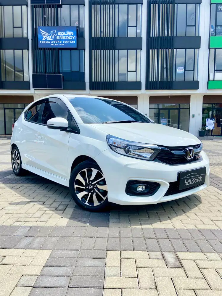 BRIO RS TIPE TERTINGGI, KONDISI MOBIL NO PR ! LOW ODO 40RB DP 7JTAN !