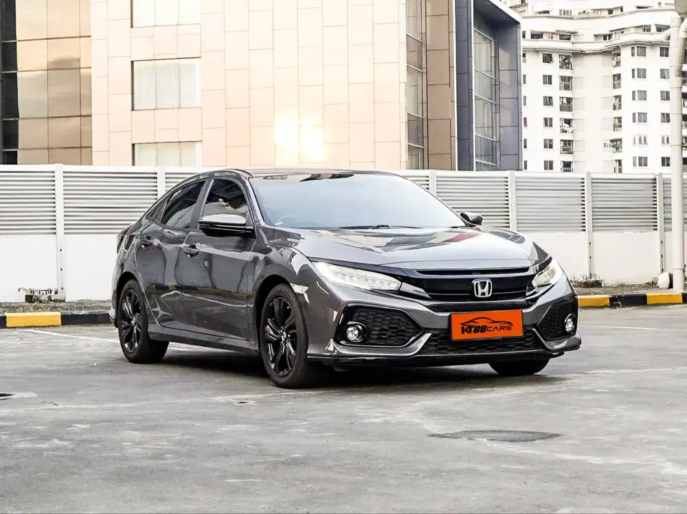 Civic E Hatchback 1.5 AT 2019