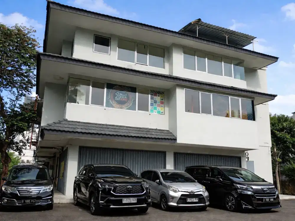 Dijual Ruko Kebayoran Baru Posisi Hook 3.5 Lantai