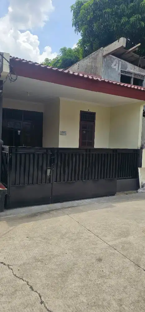 DI SEWAKAN RUMAH MURAH, DEKAT KTR WALIKOTA TANGSEL