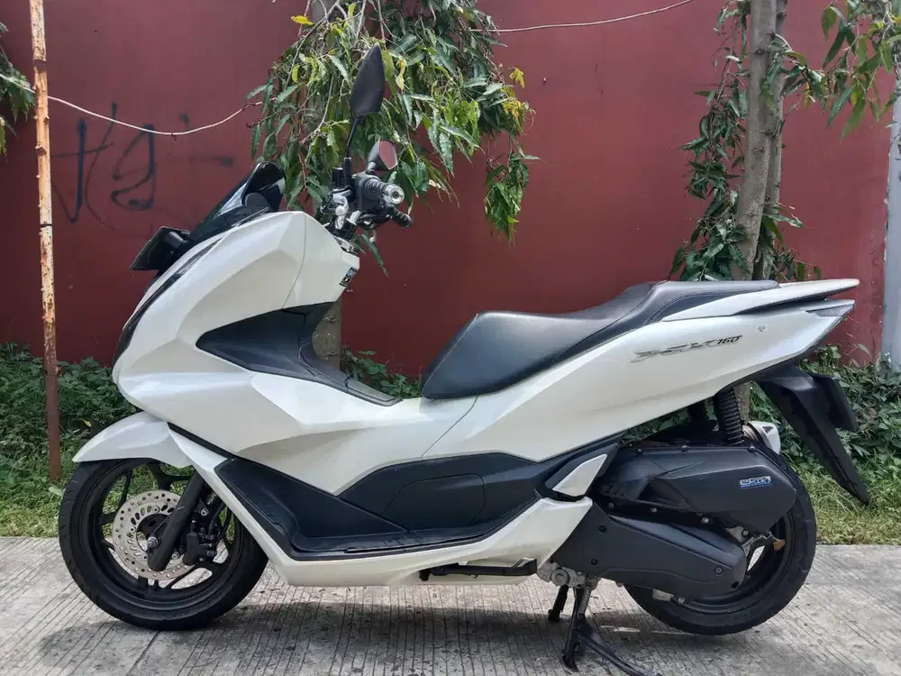 Honda PCX 160 th 2023 DP cuma 1 jt saja
