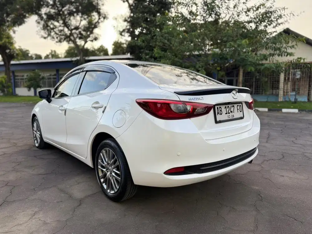 Mazda 2 A/T 2023 AB tangan 1 ( Dp 12jt )