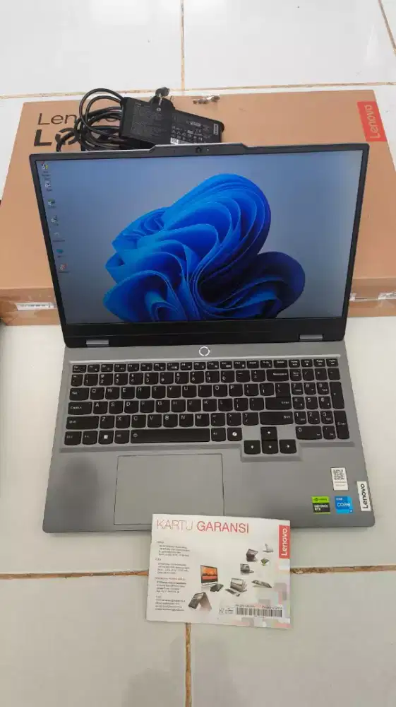 DIJUAL LAPTOP LENOVO GAMING LOQ 15IRX9 CORE i7 13650HX 12GB RTX4050