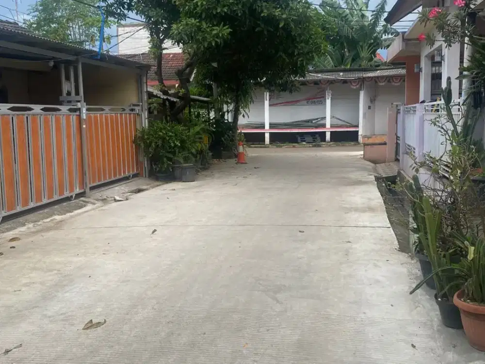 RUMAH BAGUS SIAP HUNI DALAM KOMPLEK di JATIMAKMUR BEKASI
