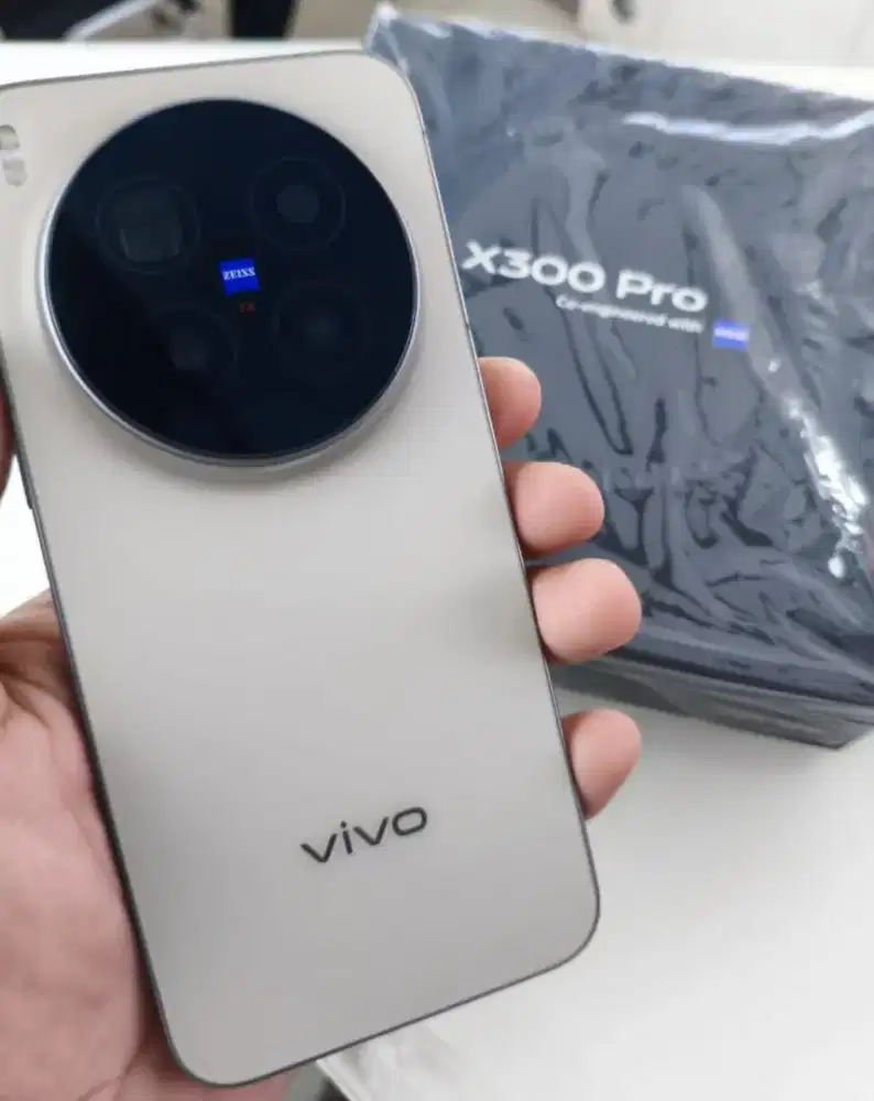 VIVO X300 PRO 5G 16GB+512GB Cloud White LIKE NEW Resmi 12/11/26