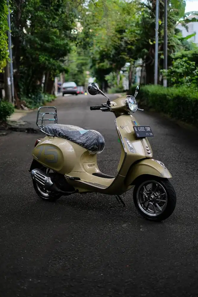 Vespa PRIMAVERA 150 IGET 2021 aniv