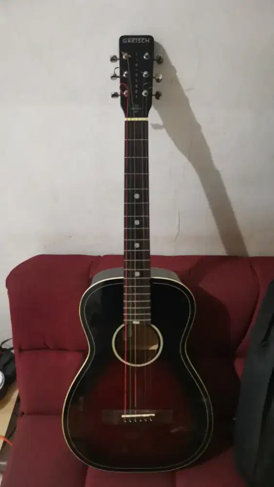 Gitar akustik parlor Gretsch Jim Dandy mulus