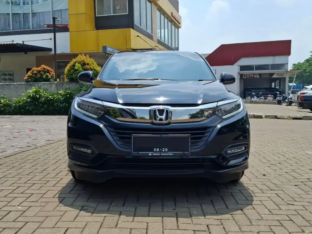 Honda HRV E AT 2021 Hitam