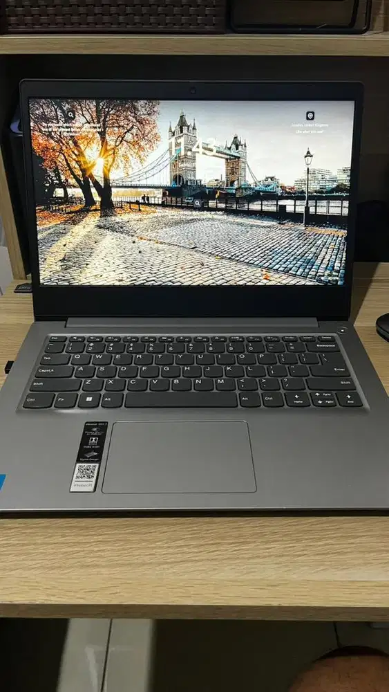 DIJUAL LAPTOP LENOVO IDEAPAD SLIM 3 Intel Gen 11 Core i3
