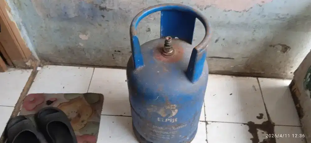 Tabung gas elpiji 12kg kosong