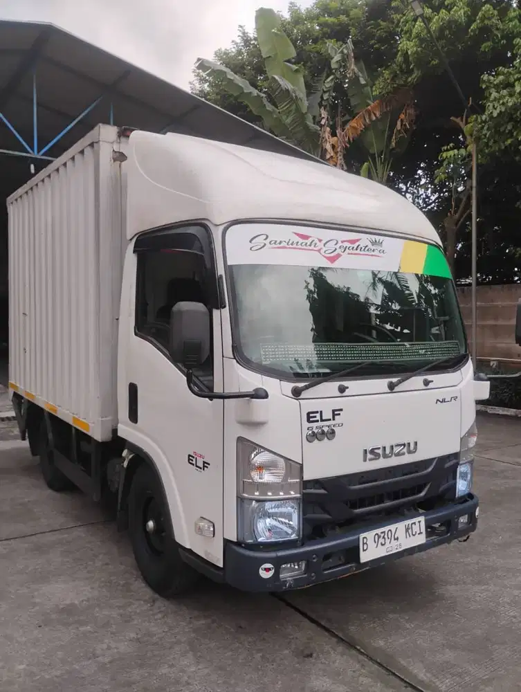 ISUZU ELF NLR85 SHORT 2022