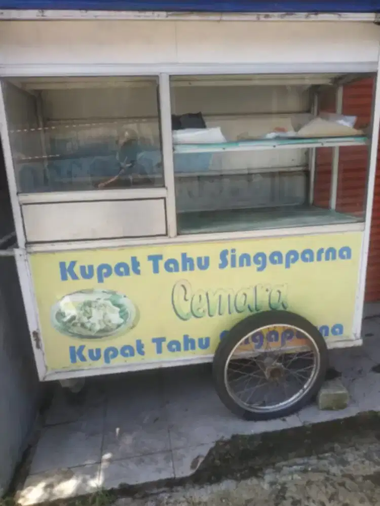 Roda kupat tahu etalaese alminuim