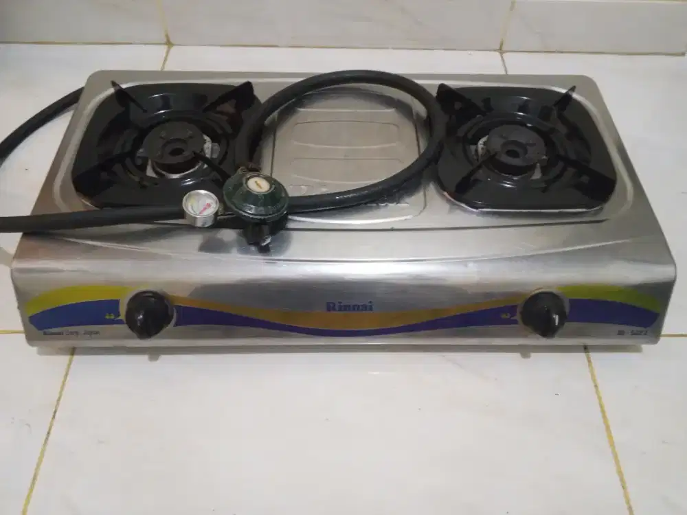Kompor gas Rinnai 2 tungku + selang regulator