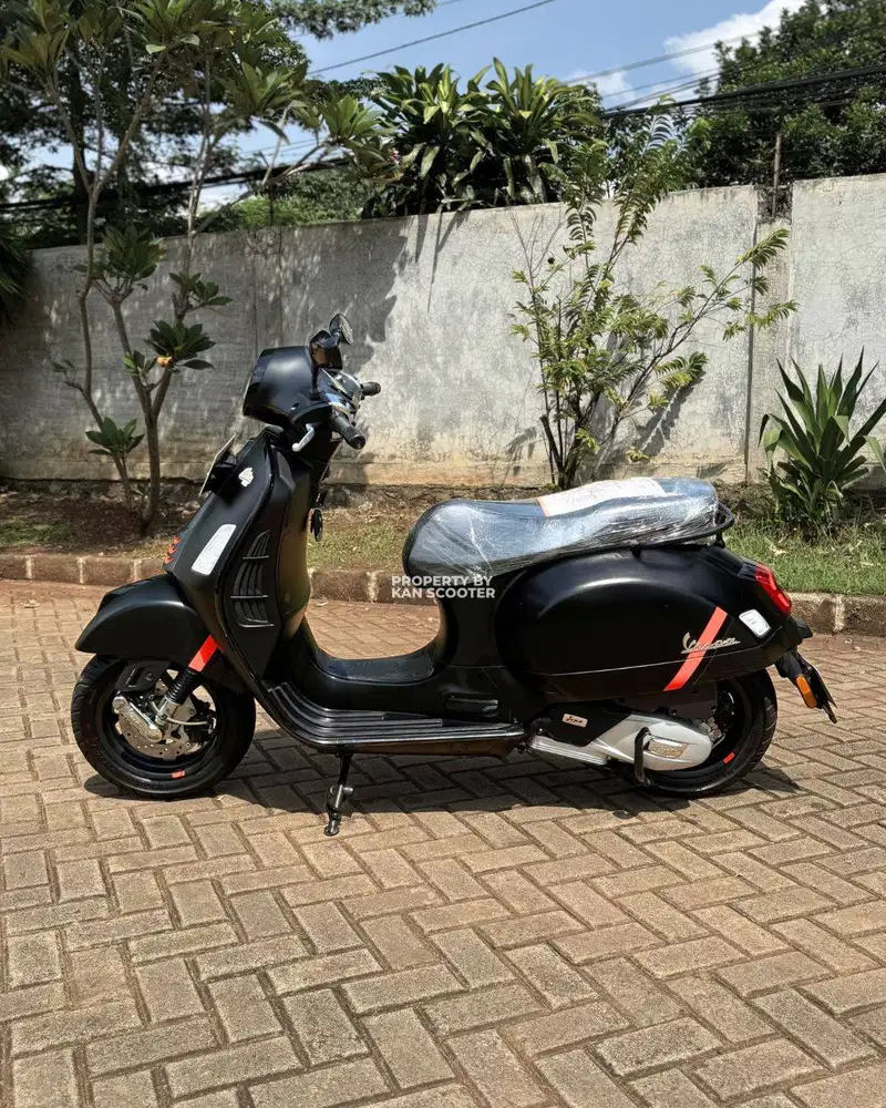 VESPA GTS S iGET ABS FACELIFT “KEYLESS” 2023 TERMURAH