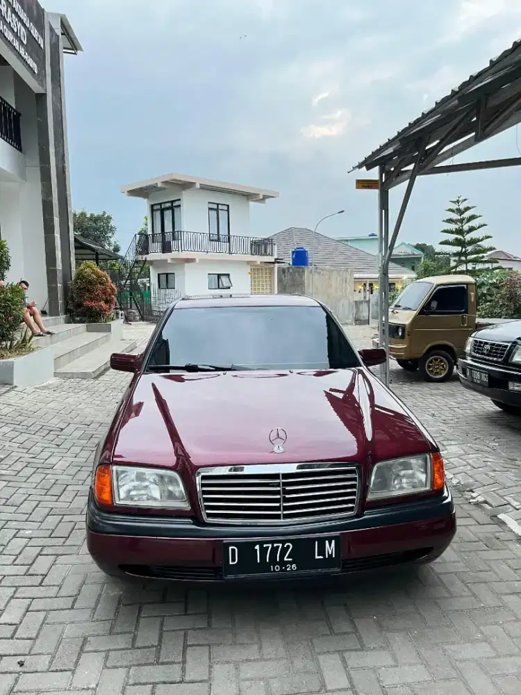 Mercedes Benz C200 Manual 1995 - Mobil Antik - KM 55RB