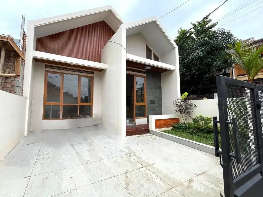 Rumah Siap Huni Komplek Pilar Biru Cibiru Dekat Panyileukan Kota Bandung