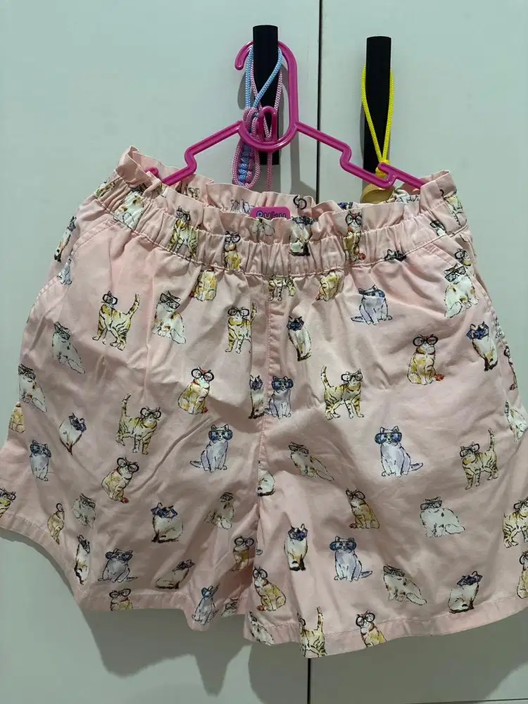 Celana perempuan uniqlo pink