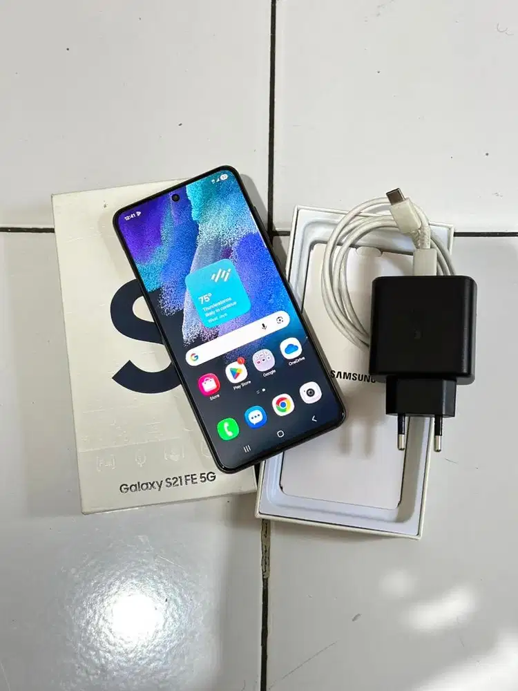 DIJUAL SAMSUNG GALAXY S21 FE 5G