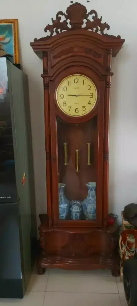 Dijual Jam kayu jati tua