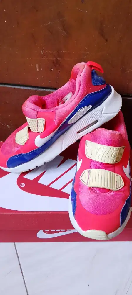 NIKE AIR MAX TINY 90 LAVA GLOW (SLIP ON)