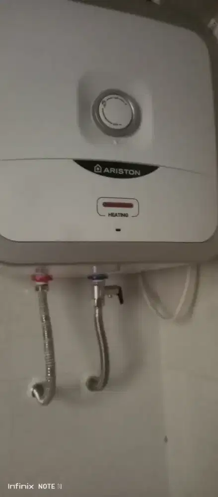 Water heater listrik