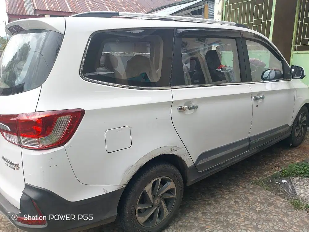 Wuling Confero S 2017 L Lux+ (tipe tertinggi)