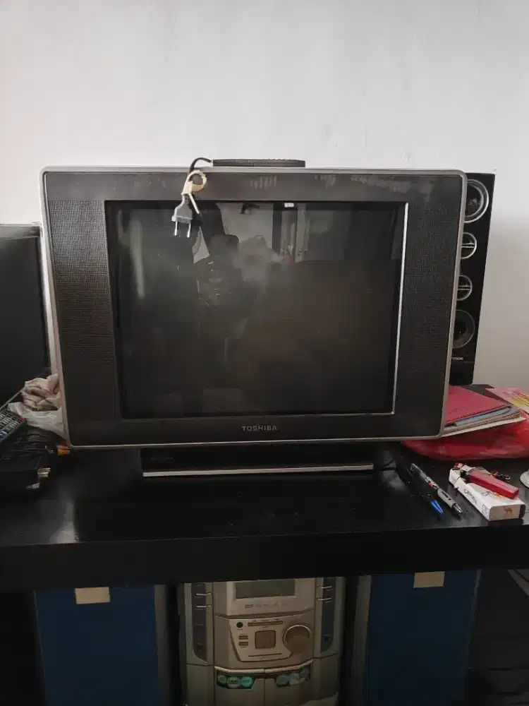 TV Toshiba 21 Inch