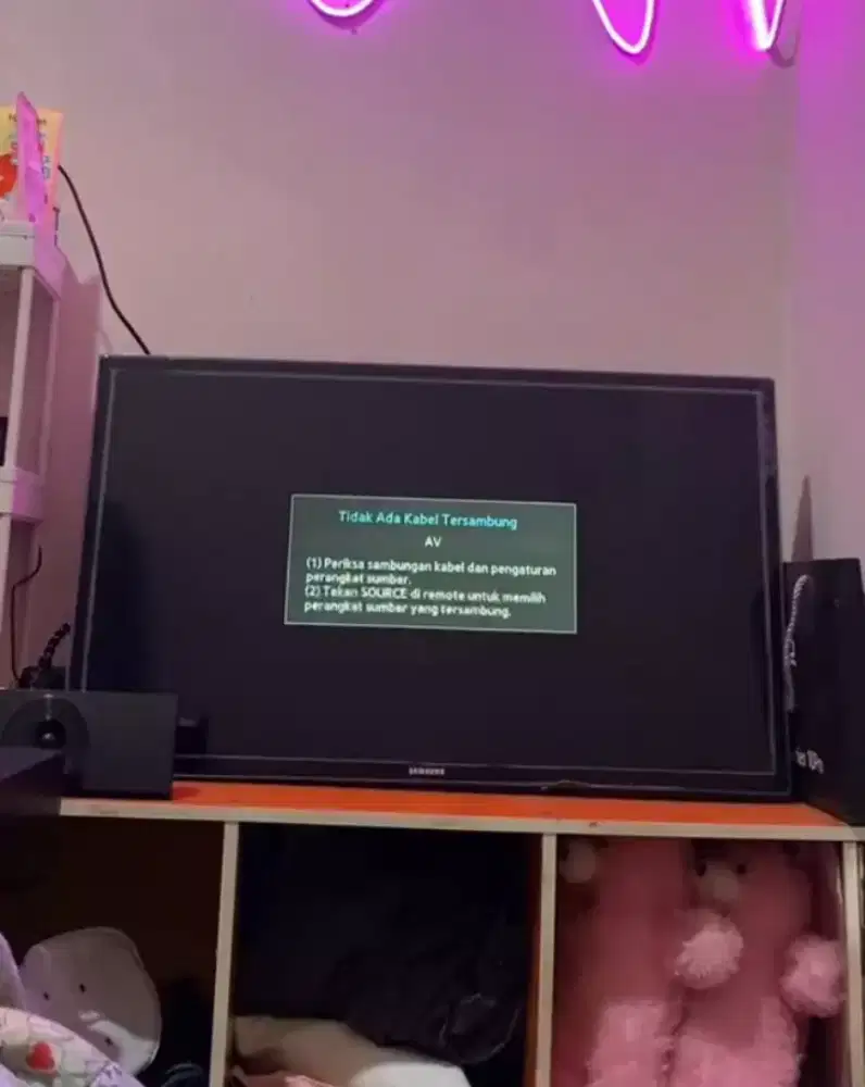 Jual LED tv merek Samsung 32in