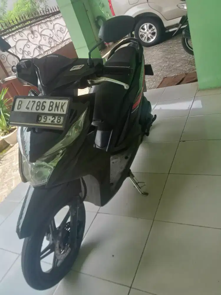 Honda beat eco th 2017 plat.jak-bar