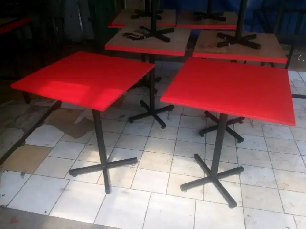 Meja cafe resto warkop minimalis murah