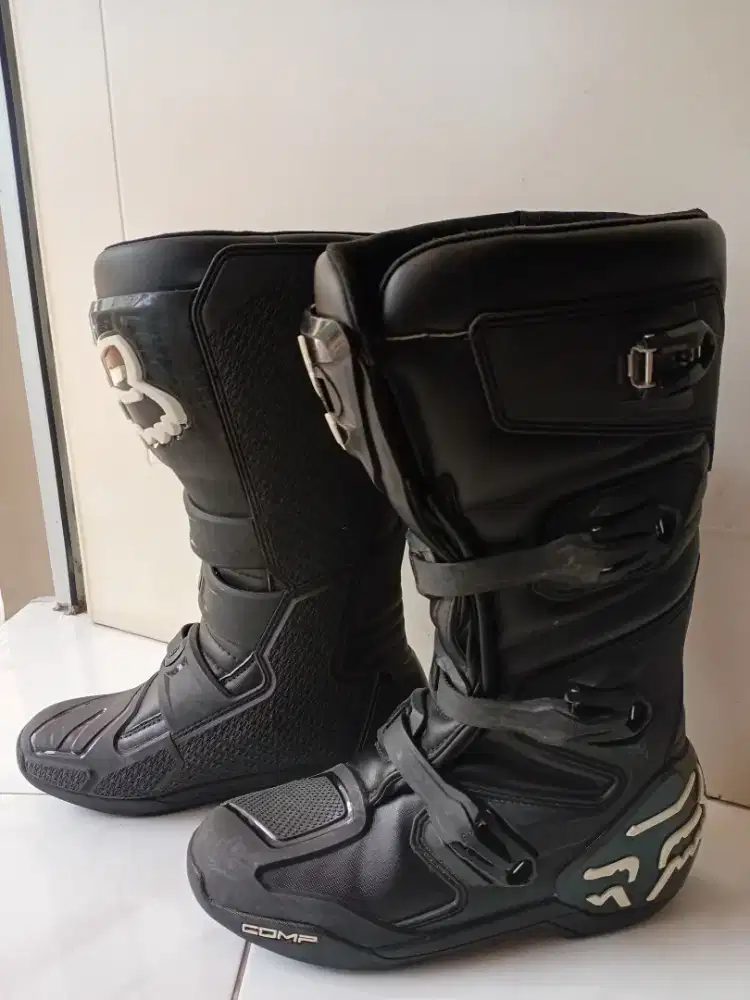 Sepatu riding FOX original