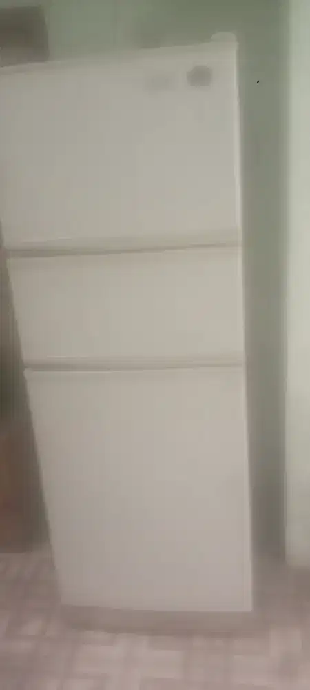 Kulkas jumbo 3 pintu