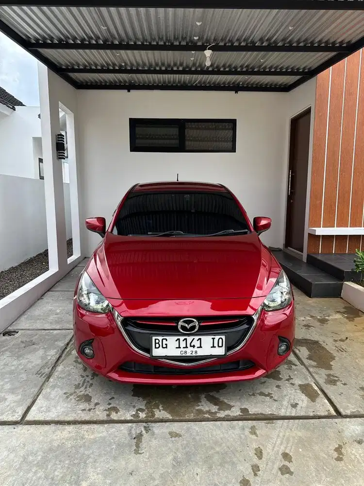 Mazda 2 Skyactive AT 2016