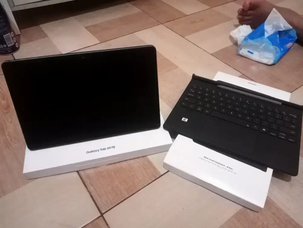 SAMSUNG GALAXY TAB S9 FE