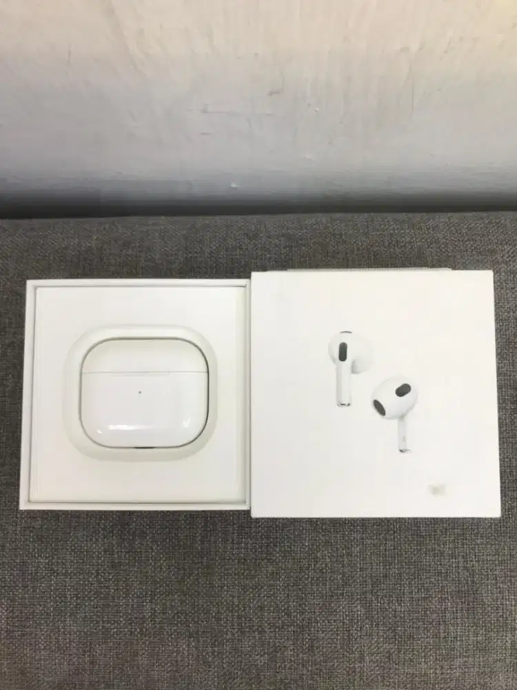 Apple Airpods 3nd gen original 100%