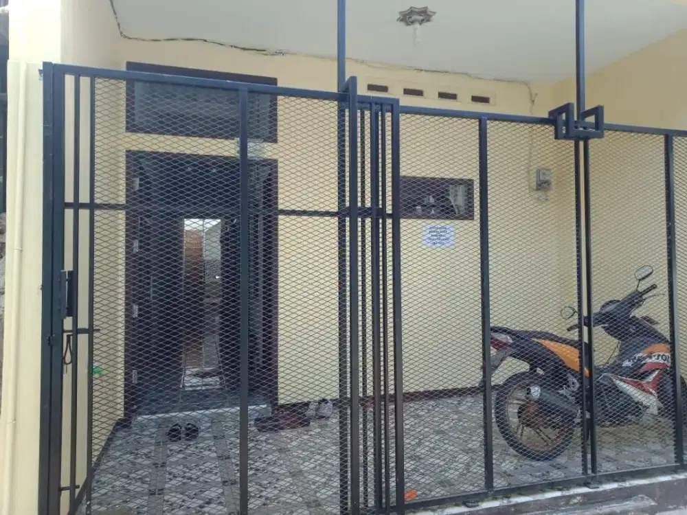 RUMAH KOST SIAP HUNI LOKASI STRATEGIS di CIPINANG JATINEGARA JAKARTA TIMUR