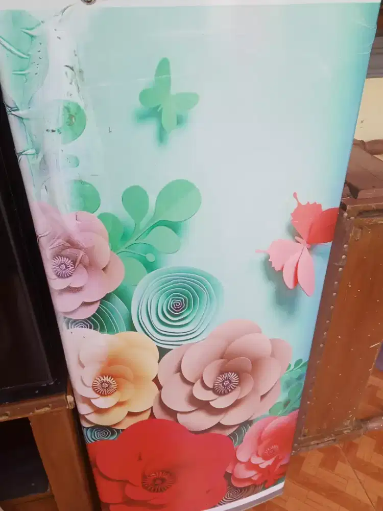 Dijual kulkas msh dingin cuma rak nya yg kurang