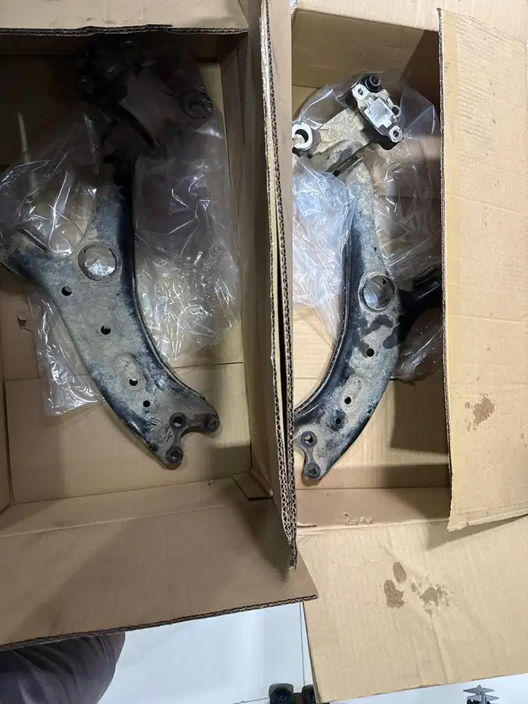 Jual bekas lower arm crv gen 5 turbo