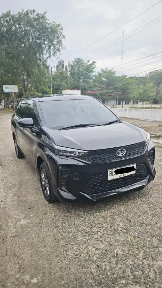 Daihatsu Xenia 1.3 X CVT 2024