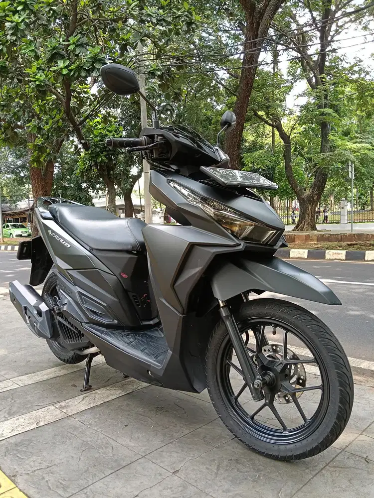 DIJUAL CASH HONDA VARIO 150 OLD THN 2017 PAJAK IDUP SIAP PAKAI