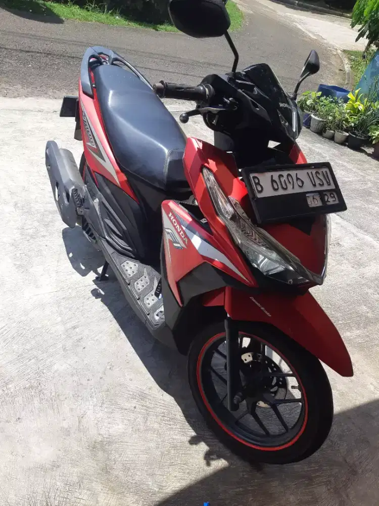 Vario 125 merah tipe tertinggi .orisinil.