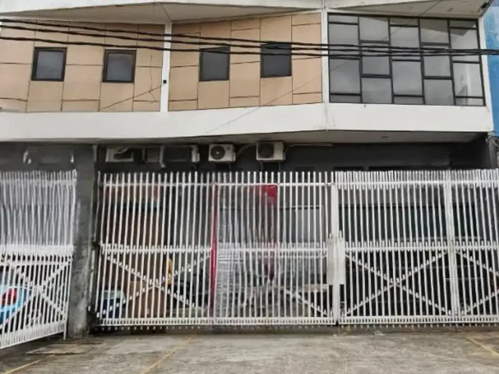 Ruko Gandeng Bebas Banjir Dekat Toll di Cakung Barat