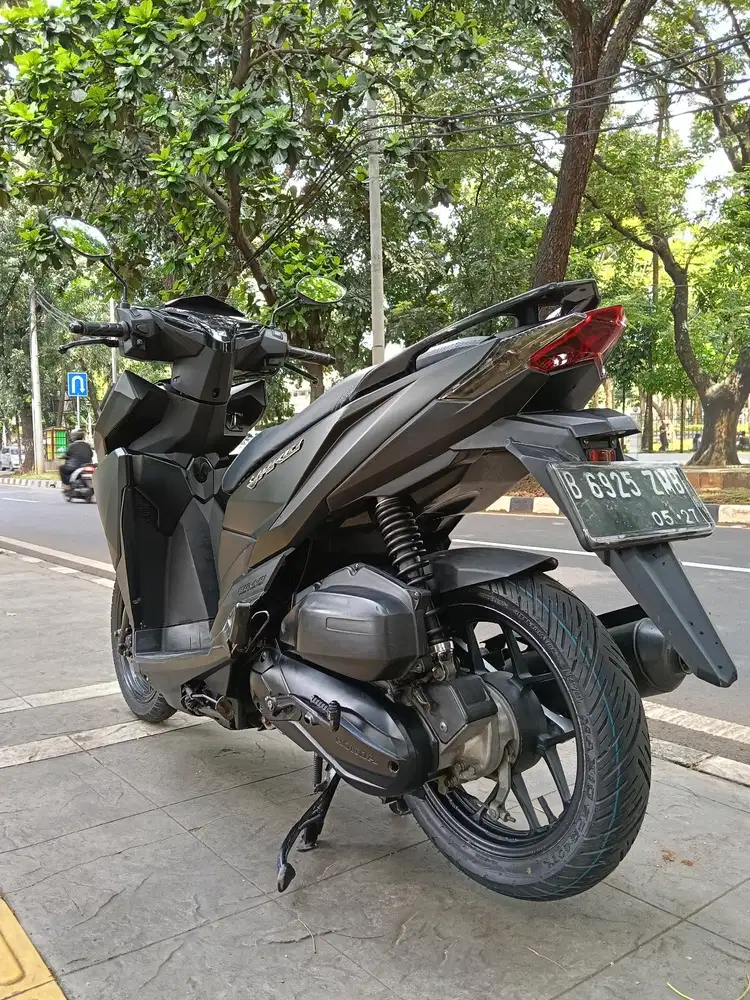 DIJUAL CASH HONDA VARIO 150 OLD THN 2017 PAJAK IDUP SIAP PAKAI