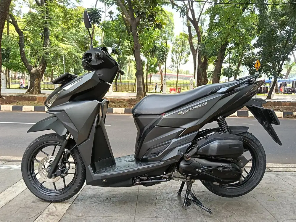DIJUAL CASH HONDA VARIO 150 OLD THN 2017 PAJAK IDUP SIAP PAKAI