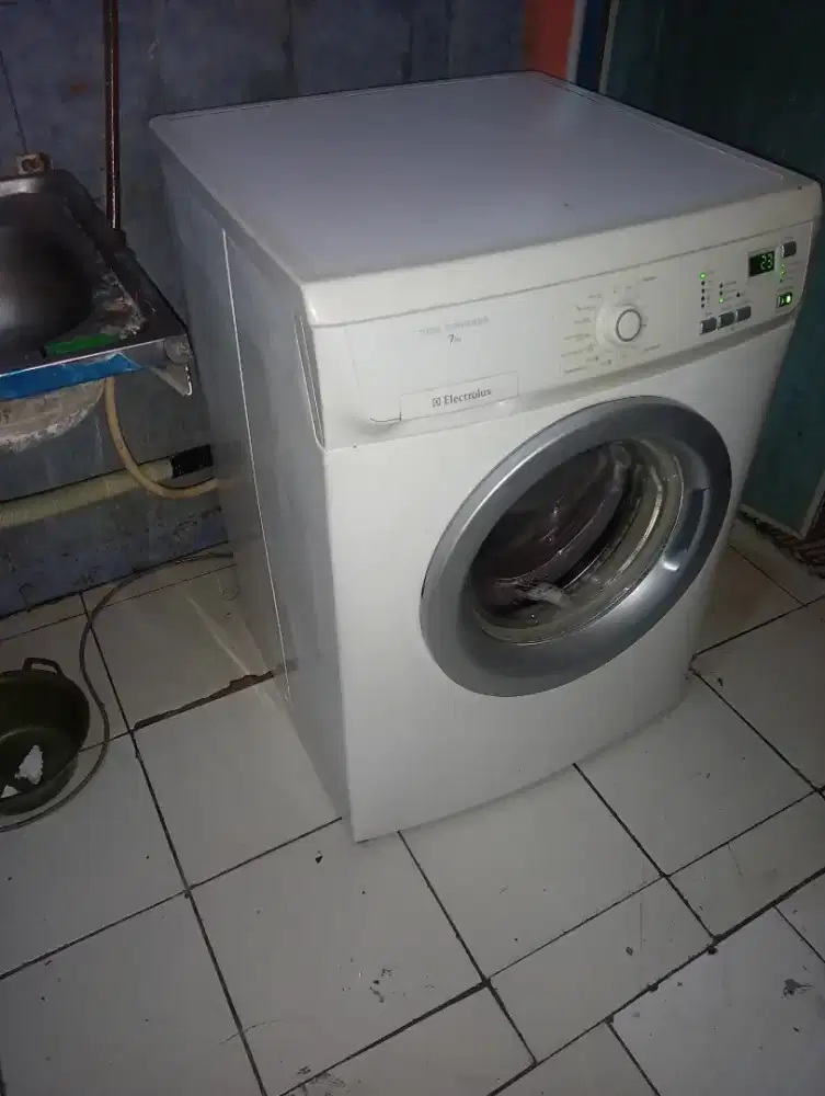 Jual mesin cuci elektroluk