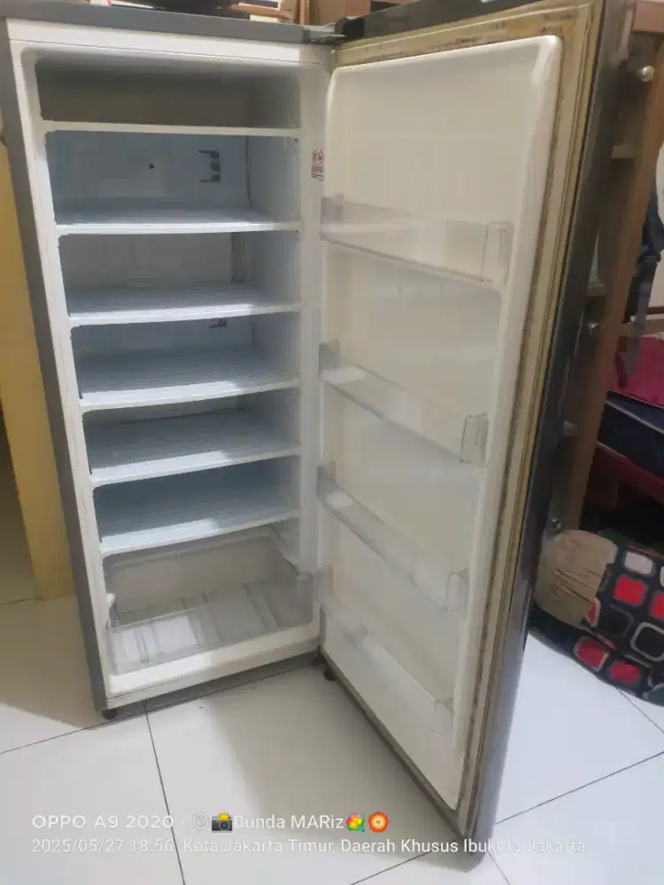 Jual freezer Merk LG