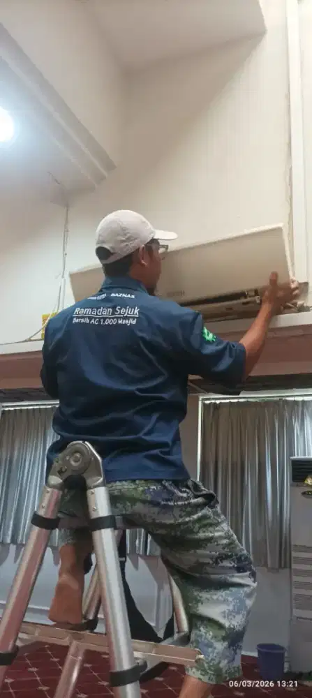 Service AC, Mesin Cuci, Kulkas, Freezer