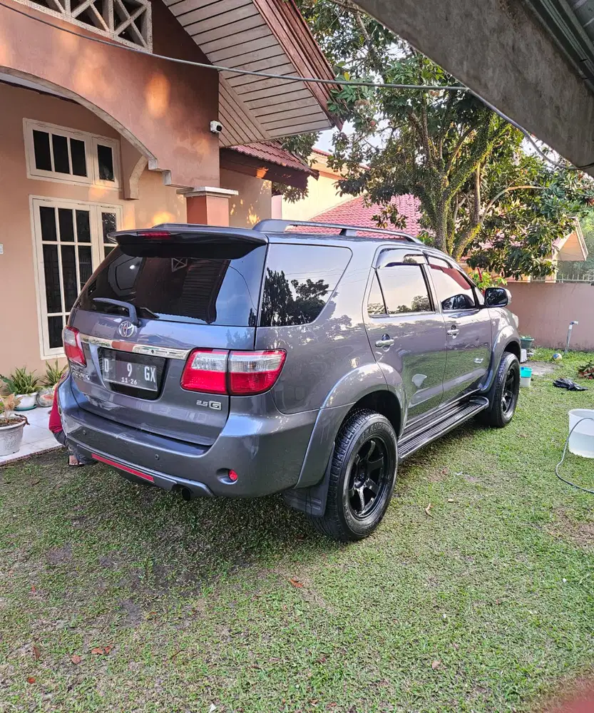 Toyota Fortuner 2010 Diesel