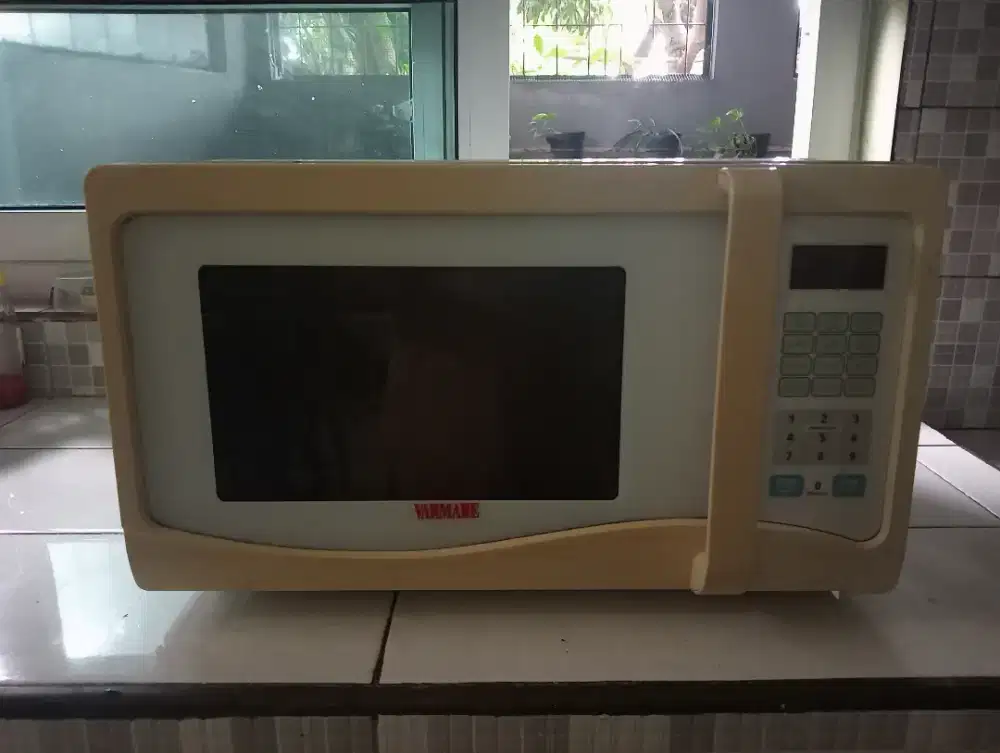 Jual Murah Microwave Valmare kondisi 90% like new 850.000, Nego tipiiz